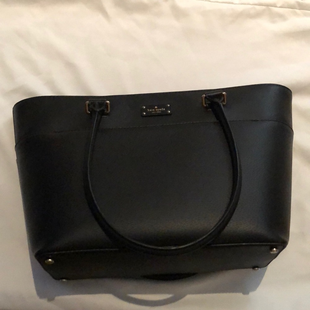 Kate Spade tote - Picture 1 of 4